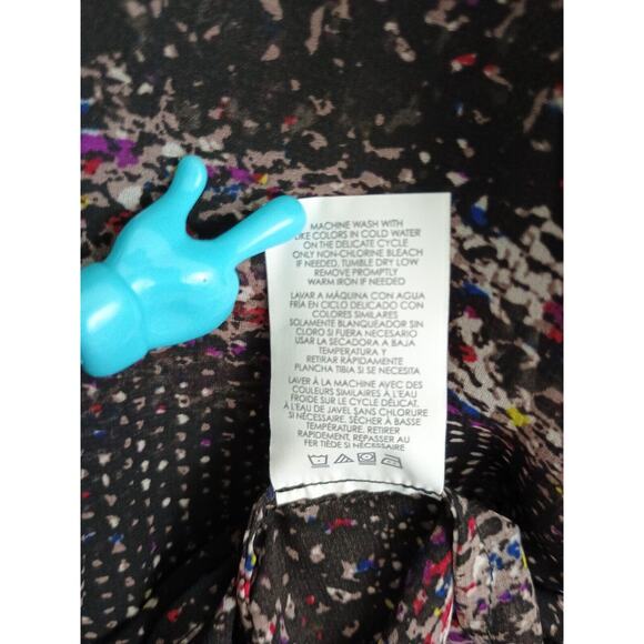 Cabi Blouse Women Medium Black Paris Sheer Abstract Art to Wear Button Front Top - Picture 10 of 11